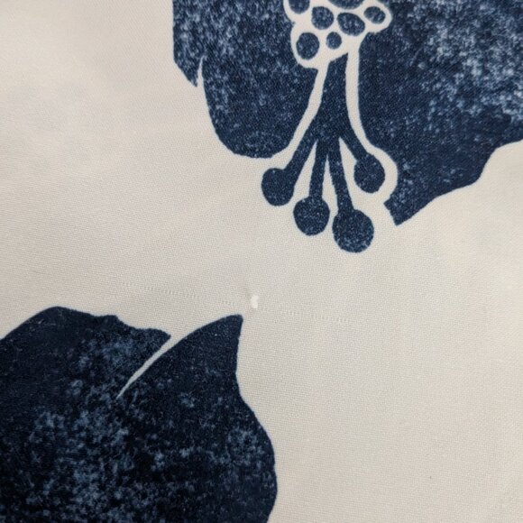 ⭐ Quicksilver Hibiscus Navy/White Boardshorts Size 36 - Picture 8 of 9